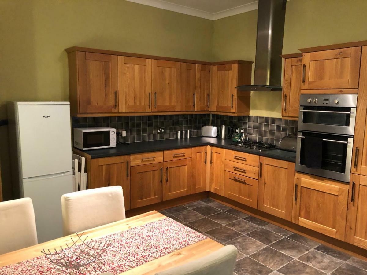 Oban Town Centre Apartment Екстер'єр фото